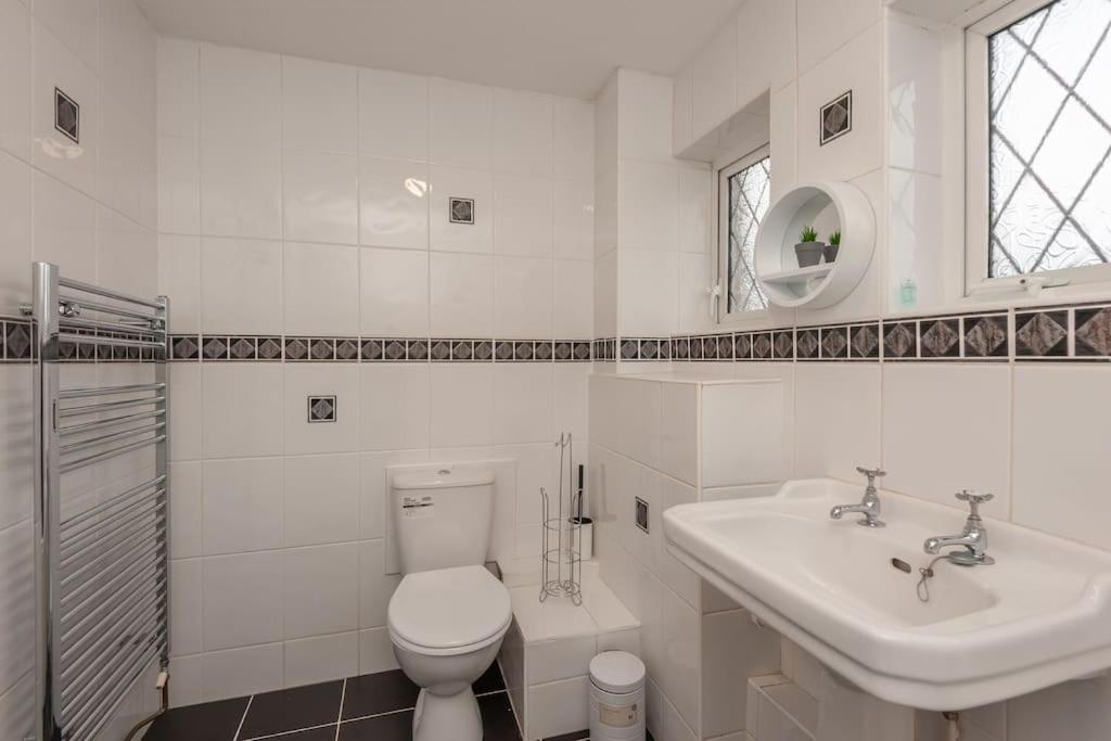 Leed City Centre - Armley Wortley Leeds  Ngoại thất bức ảnh