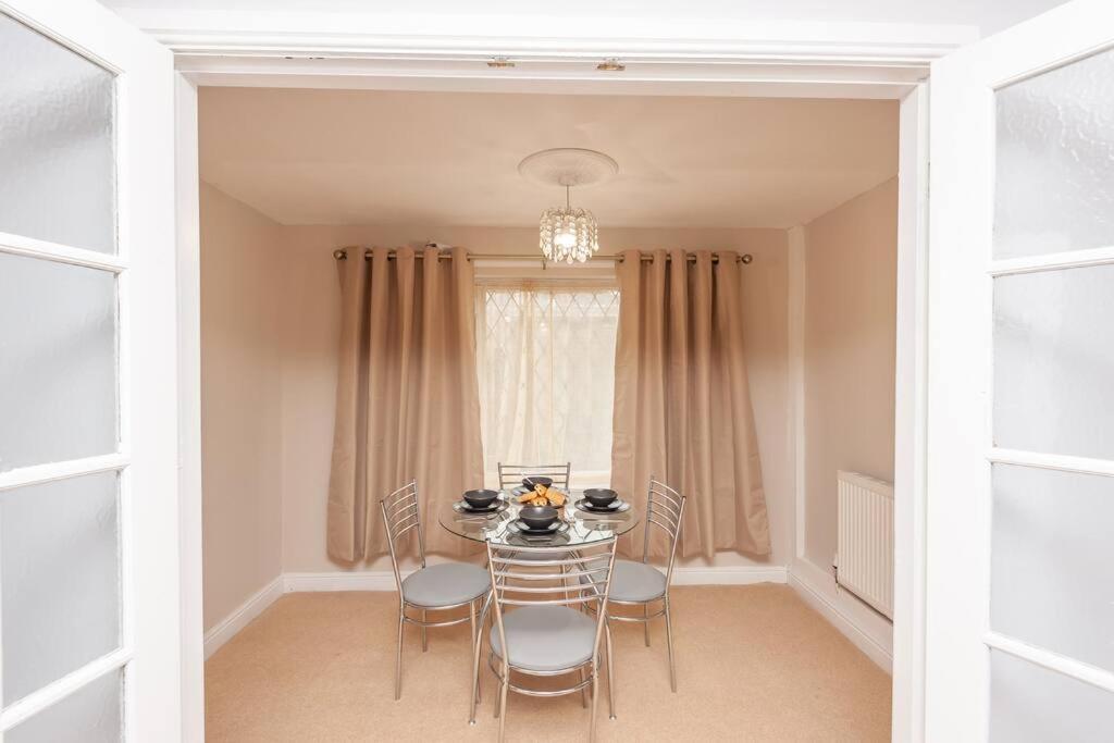 Leed City Centre - Armley Wortley Leeds  Ngoại thất bức ảnh